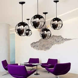 Moderne zeitgenössische Pendelleuchte im Landhausstil mit Kugel-Design