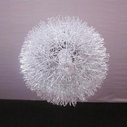Moderne zeitgenössische Kugel-Pendelleuchte aus Metall