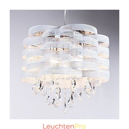 Stilvolle Kristall-Pendelleuchte mit 3 Lichtern Stilvolle Kristall-Pendelleuchte mit 3 Lichtern
