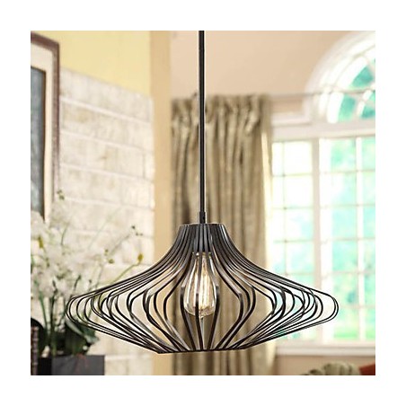Moderne Pendelleuchte mit schwarzem Schirm aus Metallstruktur Moderne Pendelleuchte mit schwarzem Schirm aus Metallstruktur