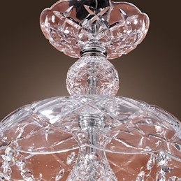 Moderne Kristall-Pendelleuchte mit 3 Lichtern im Glasschirm