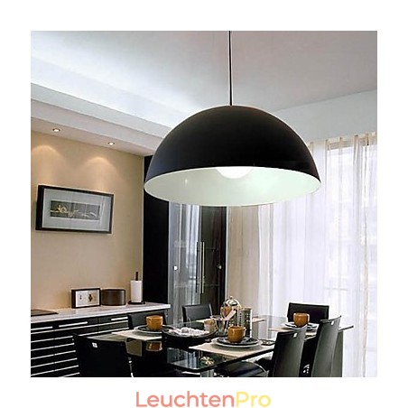 Moderne zeitgenössische Pendelleuchte aus Metall Moderne zeitgenössische Pendelleuchte aus Metall