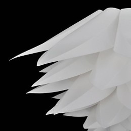 Moderne Pendelleuchte mit zeitgenössischer Malerei