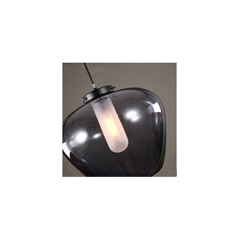Moderne, schlichte Glaslampen
