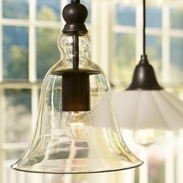 Traditionelle klassische Vintage-Pendelleuchte im Mini-Schalenstil