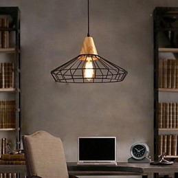Traditioneller klassischer Kronleuchter aus Metall im Mini-Stil im Vintage-Stil