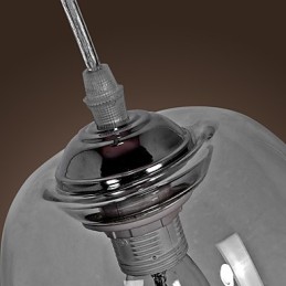 Moderne Pendelleuchte im schlichten Design