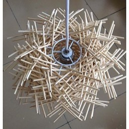 Zeitgenössische und kontraktierte Hängelampe 1 Licht Holz handgeflochten