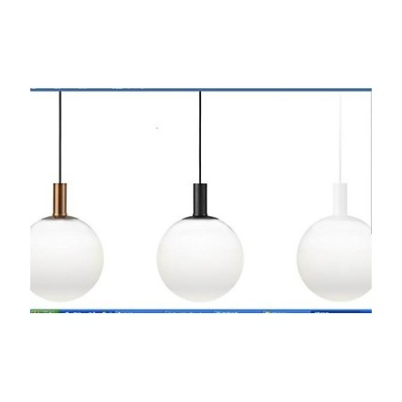 Glaspendelleuchte im Contract-Design Glaspendelleuchte im Contract-Design