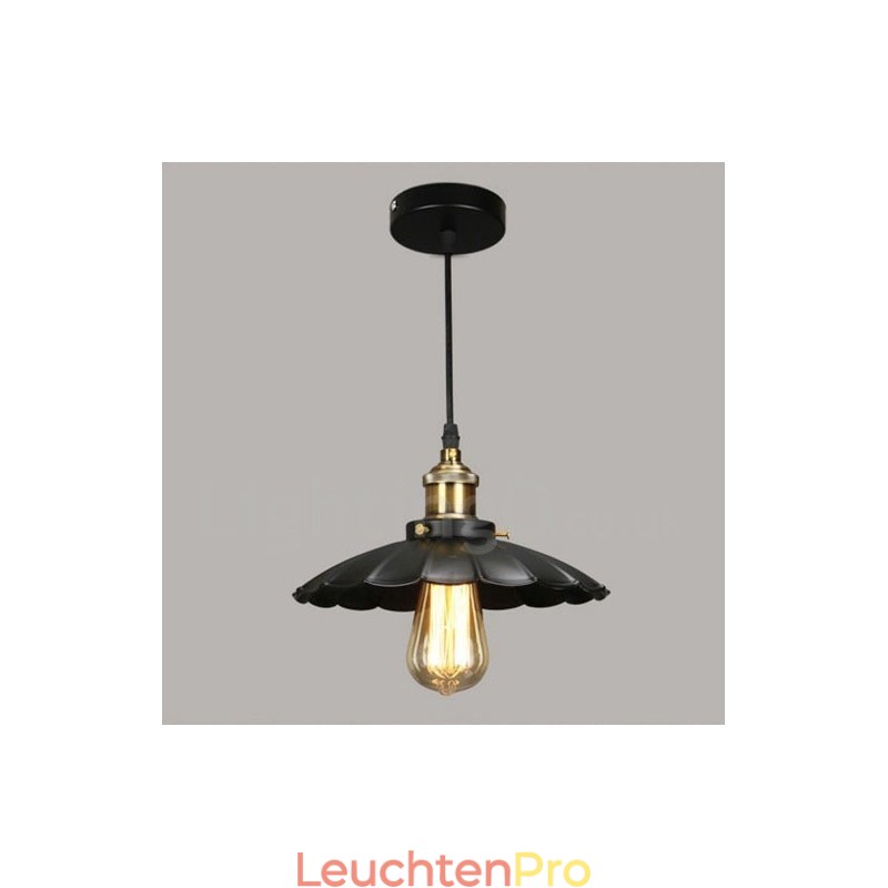 Schwarze Vintage-Pendelleuchte aus Metall