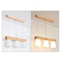 Moderne Pendelleuchte aus Holz mit 3 Lichtern