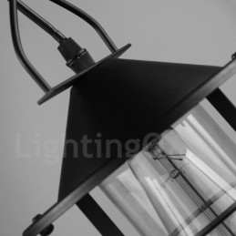 Vintage Pendelleuchte aus Metall mit Glasschirm