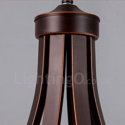 Rustikaler, integrierter Kronleuchter aus Metall mit 8 Lichtern im Lodge-Stil