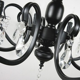 Kristall-Kronleuchter im europäischen Stil Schmiedeeisen Lampe kreative Kerzenlampen und Laternen