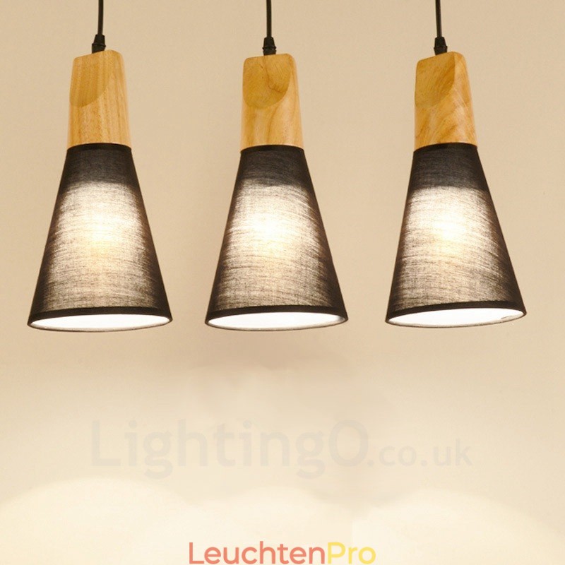 Moderne Pendelleuchte mit 3 Lichtern aus Holz und Stoffschirm