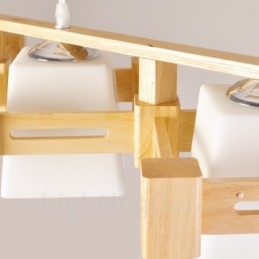 3-flammige Pendelleuchte aus Holz im modernen, zeitgenössischen nordischen Stil mit Stoffschirm