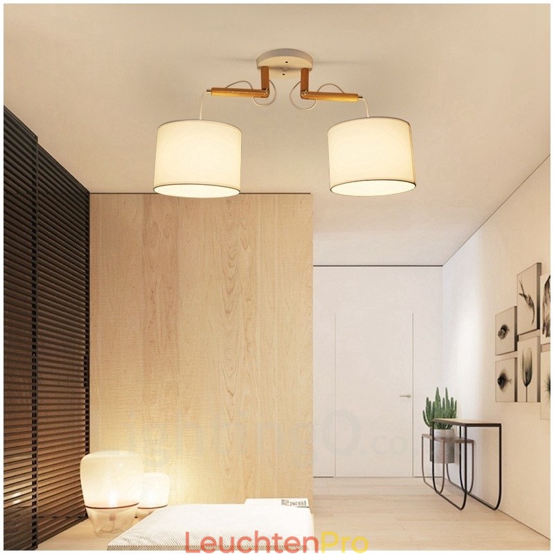 Moderne Pendelleuchte mit 2 Lichtern aus Holz und Stoffschirm