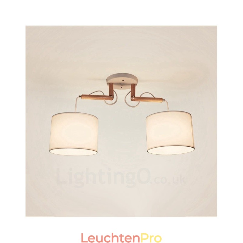 Moderne Pendelleuchte mit 2 Lichtern aus Holz und Stoffschirm
