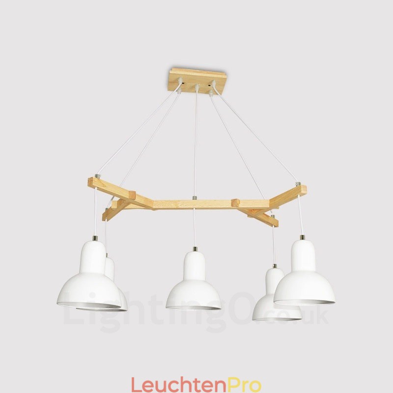 5-flammige, moderne Pendelleuchte aus Holz mit Eisenschirm