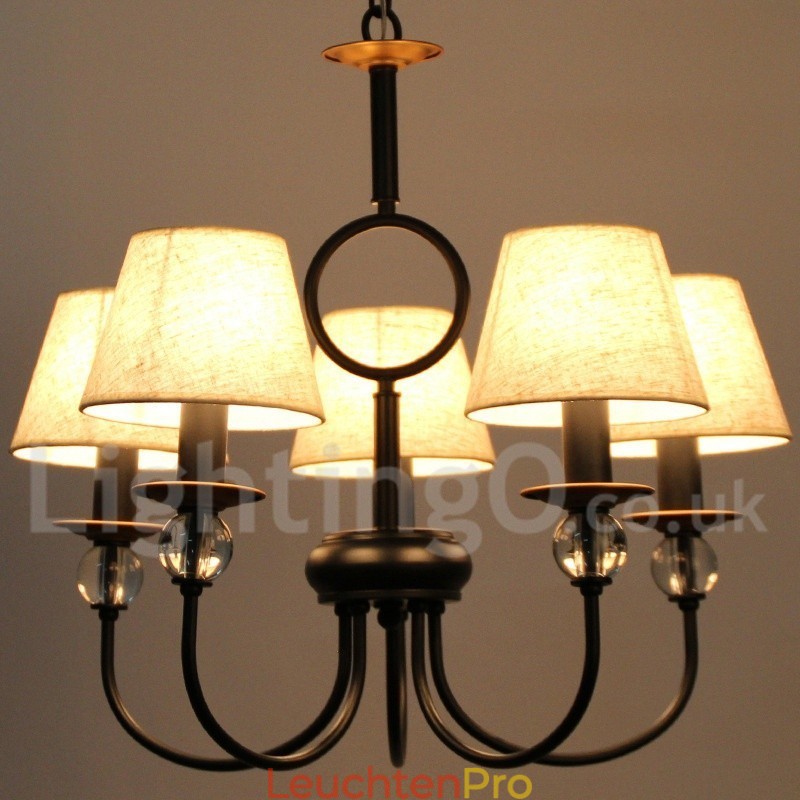 Kronleuchter im rustikalen Retro-Stil, schwarz, mediterraner Stil, moderner Kerzenstil, 5 Lichter