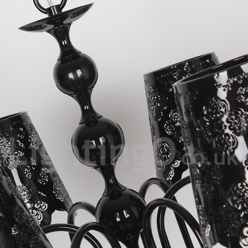 6-flammiger moderner zeitgenössischer Kronleuchter im hohlen schwarzen Kerzenstil