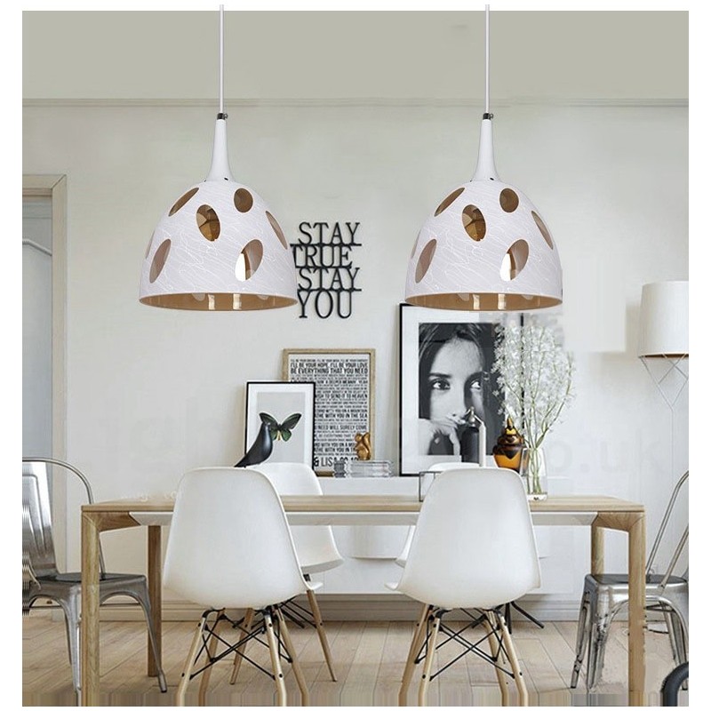 Moderne zeitgenössische Lounge-Pendelleuchte aus Glas