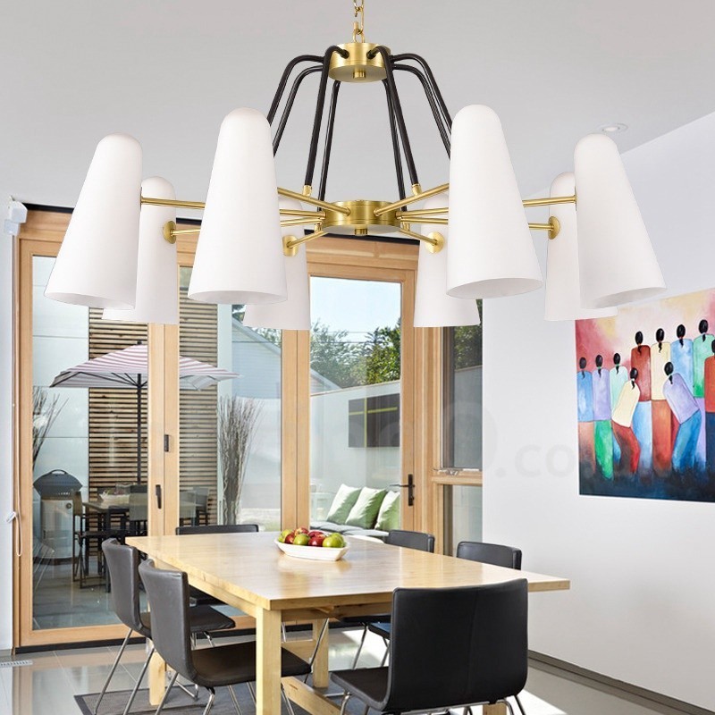 8-flammige Retro-Pendelleuchte aus rustikalem Messing mit Glasschirm