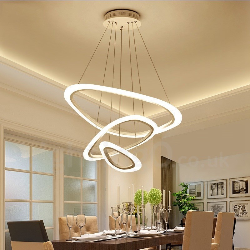 Dimmbar mit Fernbedienung, moderne zeitgenössische 3-flammige Pendelleuchte aus Aluminiumlegierung mit Acrylschirm