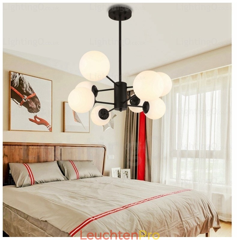 Moderner Kronleuchter mit 8 Lichtern und Glasschirm