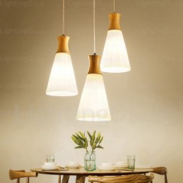 1-flammige, moderne, nordische Pendelleuchte mit Glasschirm