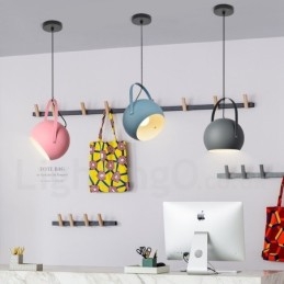 Nordeuropa Stahl Beleuchtung Ausstellung Shop Pendelleuchte