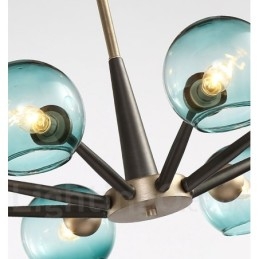 Rustikaler Kronleuchter im Retro-Vintage-Stil „Magic Bean“ mit mehrfarbigen Glasschirmen