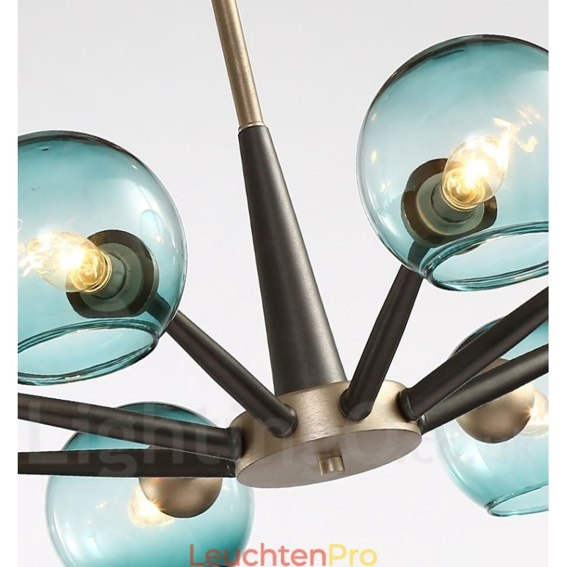 Rustikaler Kronleuchter im Retro-Vintage-Stil „Magic Bean“ mit mehrfarbigen Glasschirmen