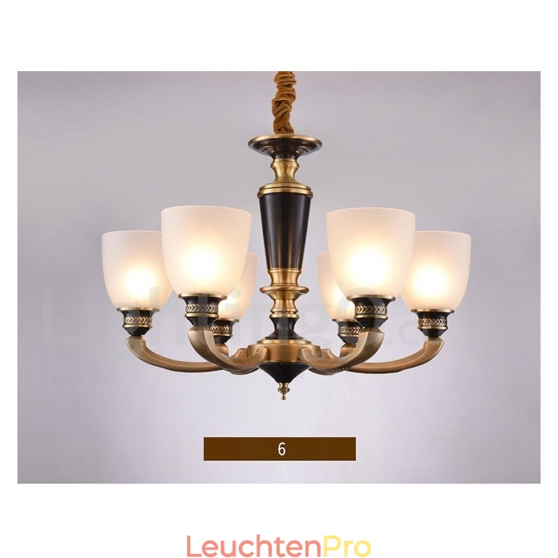 Luxuriöser rustikaler Retro-Vintage-Kerzenleuchter aus reinem Messing mit Glasschirmen