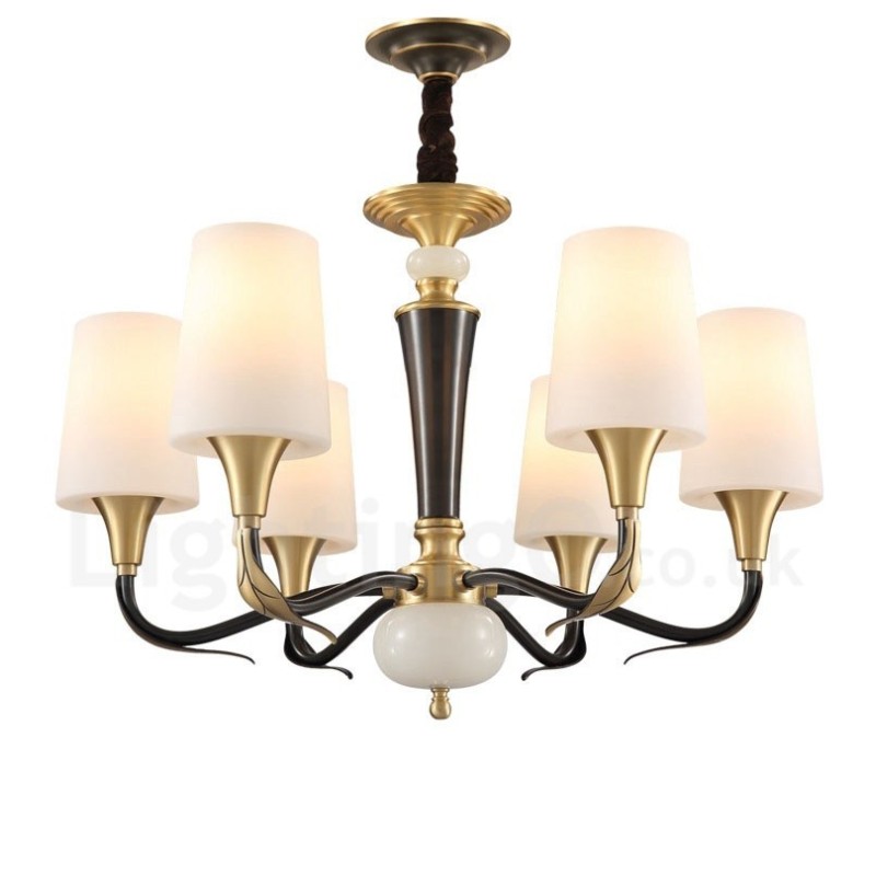 Luxuriöser rustikaler Retro-Kerzenleuchter aus reinem Messing im Vintage-Stil mit Steinanhänger und Glasschirmen