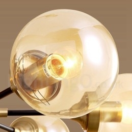 Luxuriöser rustikaler Kronleuchter im Retro-Vintage-Stil aus reinem Messing mit Glasschirmen