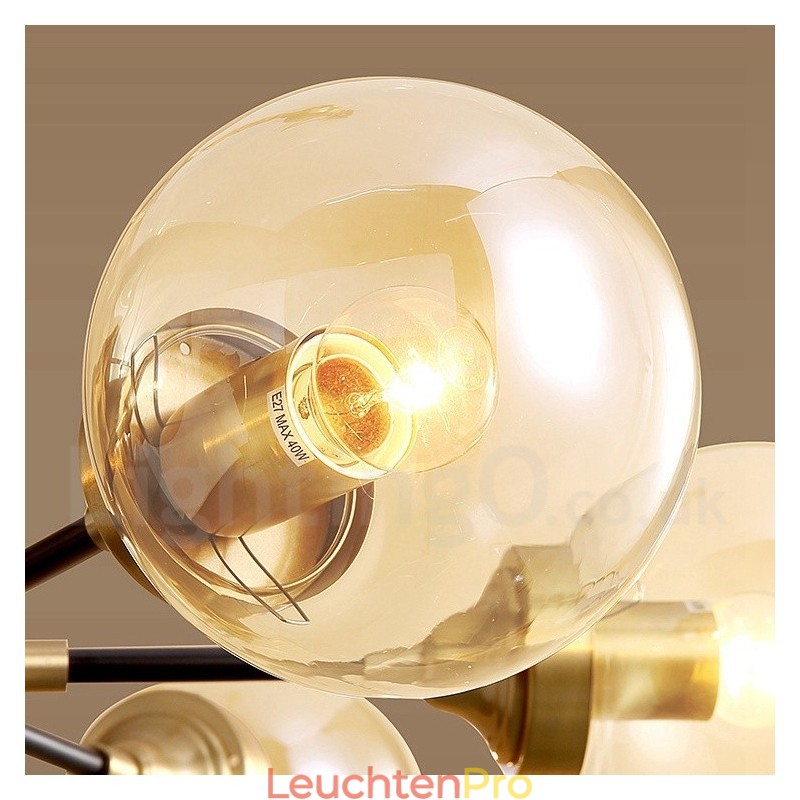 Luxuriöser rustikaler Kronleuchter im Retro-Vintage-Stil aus reinem Messing mit Glasschirmen