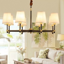Großer luxuriöser rustikaler Retro-Vintage-Kronleuchter aus reinem Messing mit Stoffschirmen