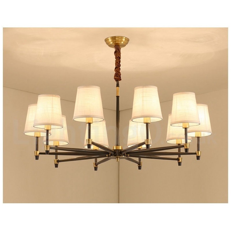 Großer luxuriöser rustikaler Retro-Vintage-Kronleuchter aus reinem Messing mit Stoffschirmen