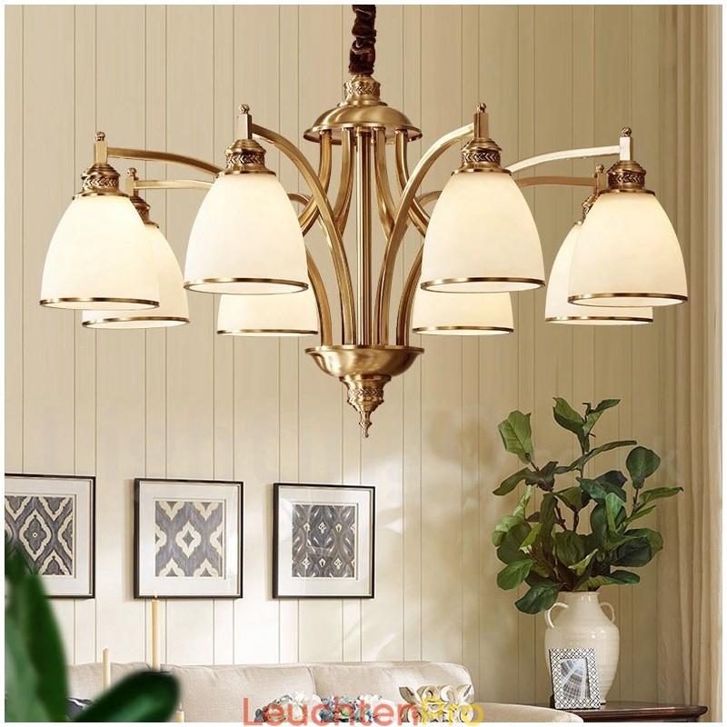 Großer luxuriöser rustikaler Retro-Vintage-Kronleuchter aus reinem Messing mit Glasschirmen