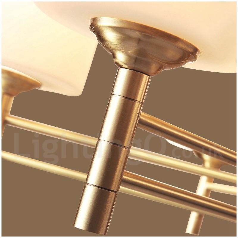 Großer luxuriöser rustikaler Retro-Vintage-Kronleuchter aus reinem Messing mit Glasschirmen
