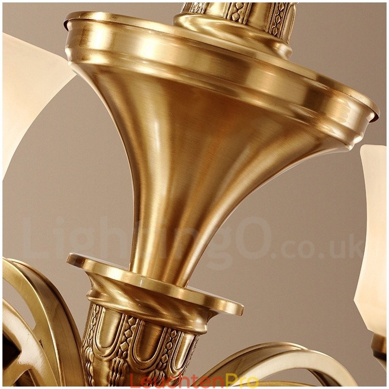Großer luxuriöser rustikaler Retro-Vintage-Kronleuchter aus reinem Messing mit Glasschirmen