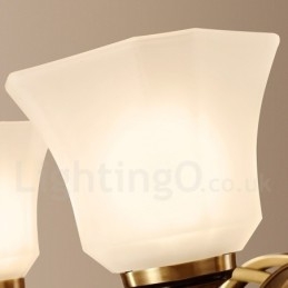 Großer luxuriöser rustikaler Retro-Vintage-Kronleuchter aus reinem Messing mit Glasschirmen