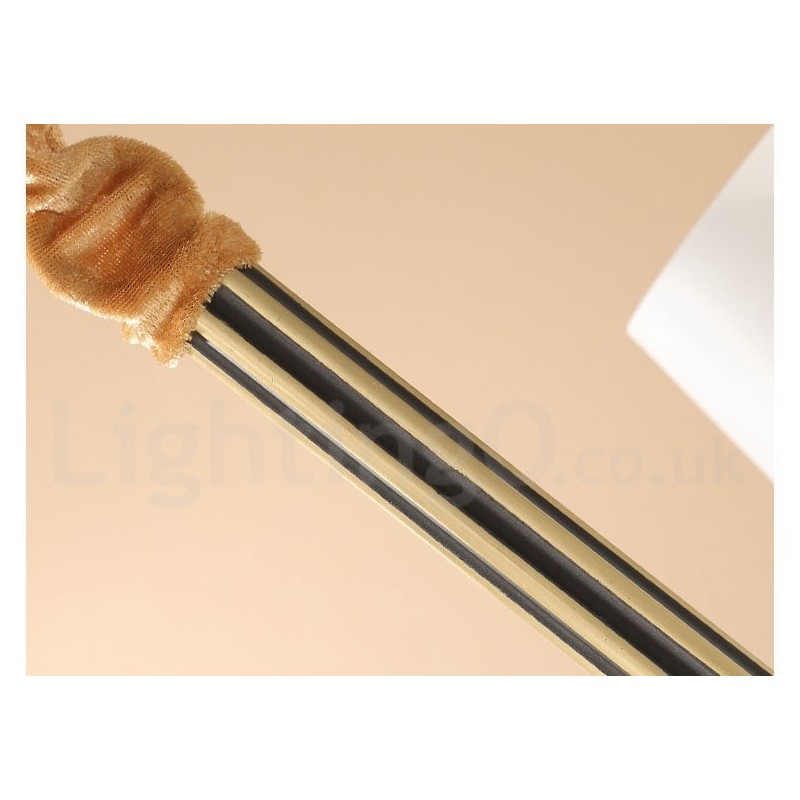 Großer luxuriöser rustikaler Retro-Vintage-Kronleuchter aus reinem Messing mit Glasschirmen