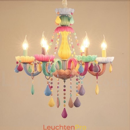 Macaron 6-flammiger Kronleuchter mit mehrfarbiger Kristallkerze im Mini-Stil für Kinder Macaron 6-flammiger Kronleuchter mit mehrfarbiger Kristallkerze im Mini-Stil für Kinder