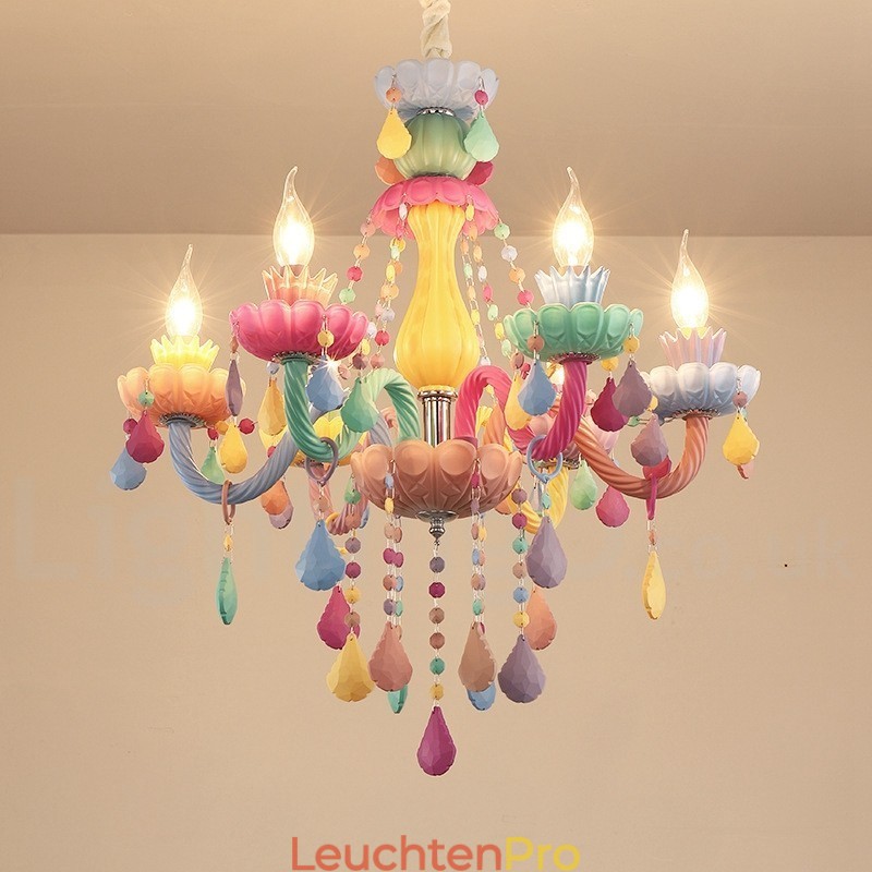 Macaron 6-flammiger Kronleuchter mit mehrfarbiger Kristallkerze im Mini-Stil für Kinder