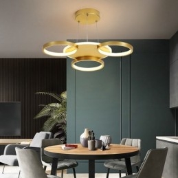 Goldfarbener, moderner, zeitgenössischer Deckenleuchter im nordischen Stil mit Fernbedienung, kann auch als Wandleuchte verwendet werden