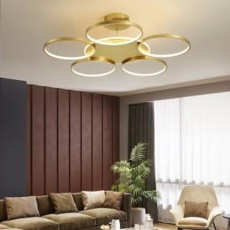 Goldfarbener, moderner, zeitgenössischer Deckenleuchter im nordischen Stil mit Fernbedienung, kann auch als Wandleuchte verwendet werden