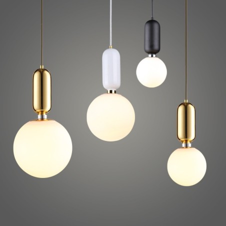 Moderne zeitgenössische Pendelleuchte mit Glasschirm Moderne zeitgenössische Pendelleuchte mit Glasschirm