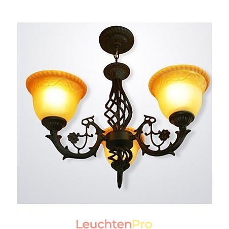 Vintage Kronleuchter aus Schmiedeeisen Vintage Kronleuchter aus Schmiedeeisen